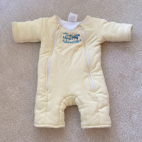 Merlin’s Magic Sleep Suit - Picture 1 of 3